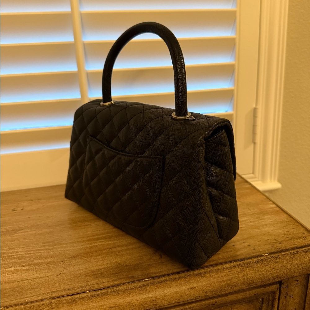 Purse - Picture 2 of 3